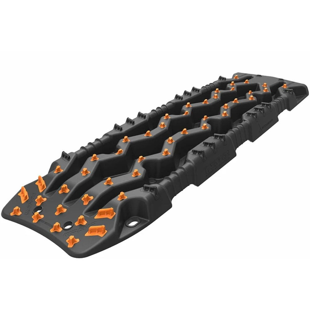 Toyota 4Runner recovery boards for overlanding